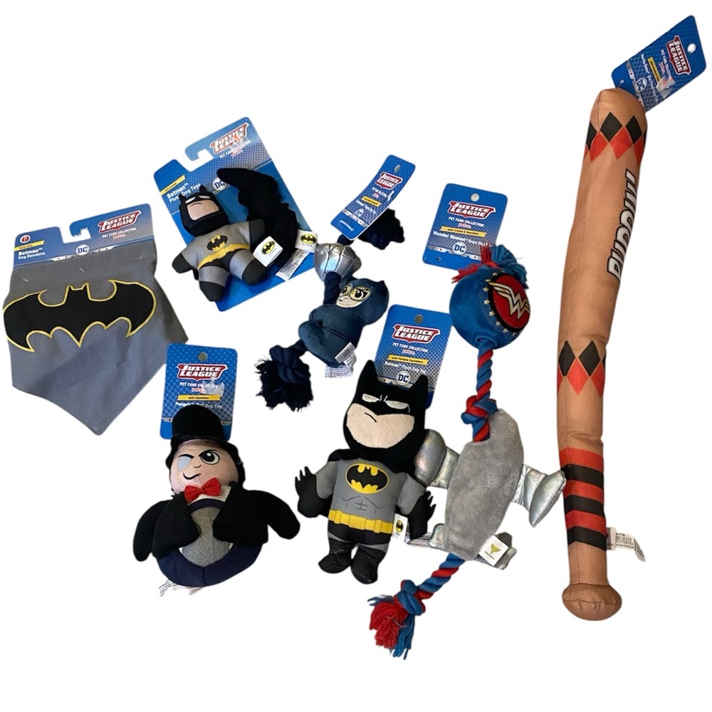 DOG TOYS SET DC COMICS JUSTICE LEAGUE WITH BANDANA NWT 7 PIECE LOT SMALL/MEDIUM